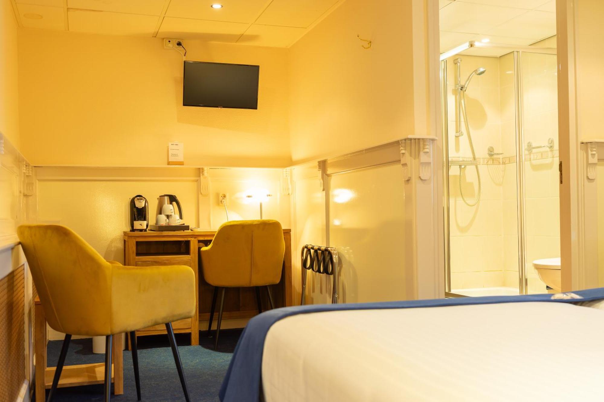 Hotel De Gulden Leeuw Workum Dış mekan fotoğraf